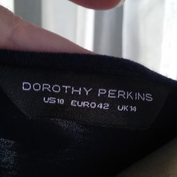 Maxi dress - Picture 7 of 9